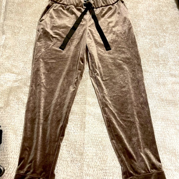 2pc Velour athletic set. Elevated Casual - Picture 2 of 8